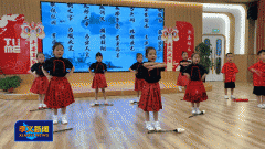帮帮长儿识别“人行横道”“把稳触电”等识